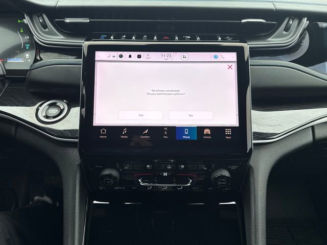 Used 2022 Jeep Grand Cherokee Trailhawk w/ Advanced Protech Group II image 27