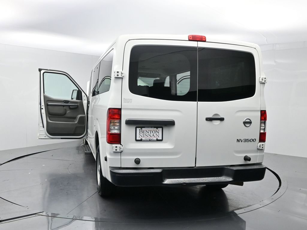 Used 2018 Nissan NV 3500 S RWD image 29