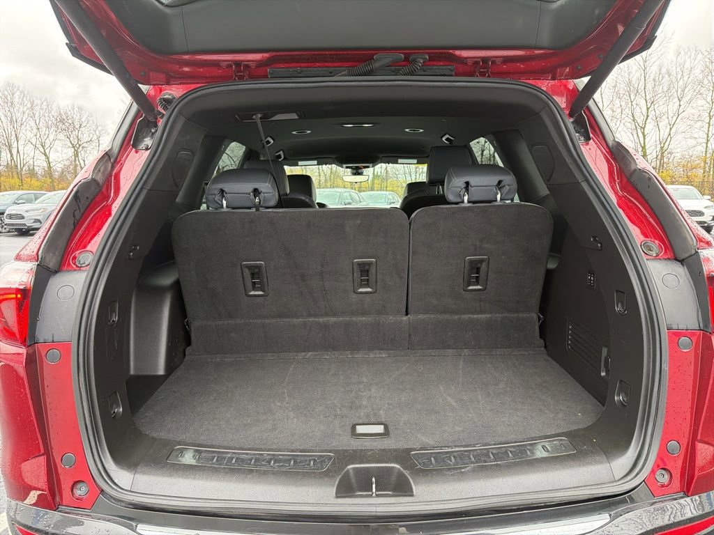 Used 2024 Buick Enclave Premium image 22