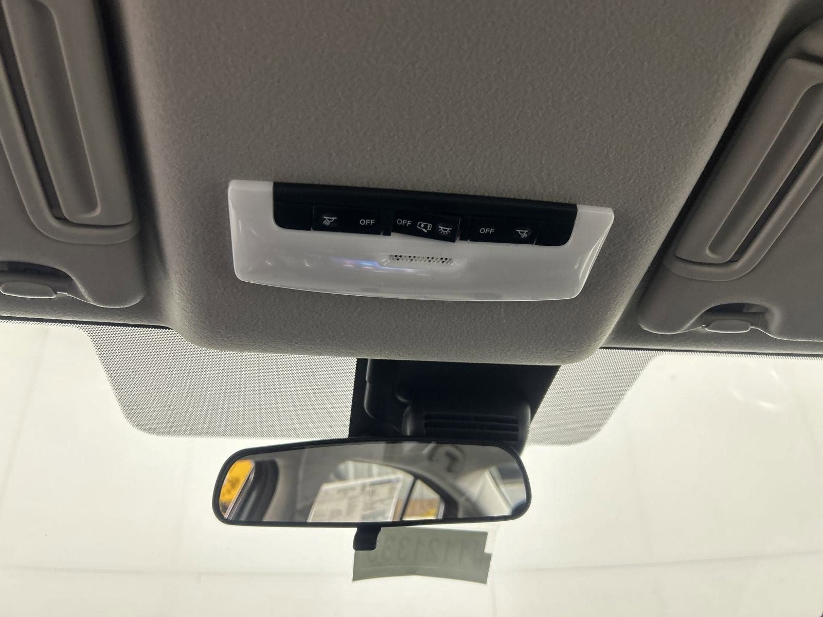 New 2025 Nissan Versa S w/ S Plus Package FWD image 31