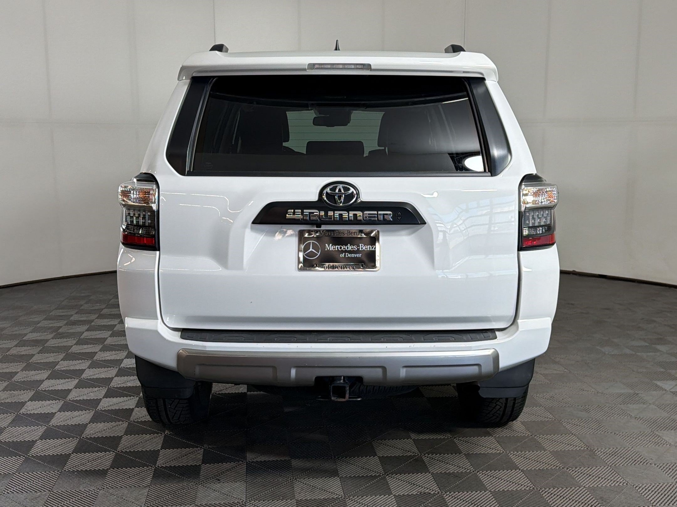 Used 2021 Toyota 4Runner TRD Off-Road Premium w/ Moonroof Package AWD/4WD image 10
