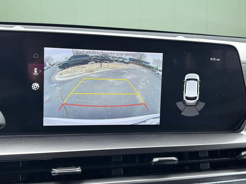 Used 2023 Kia Telluride LX image 31