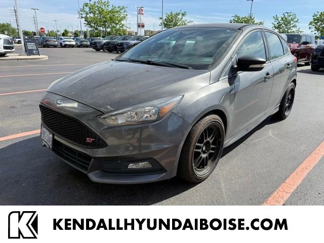 Used 2015 Ford Focus ST FWD image 1