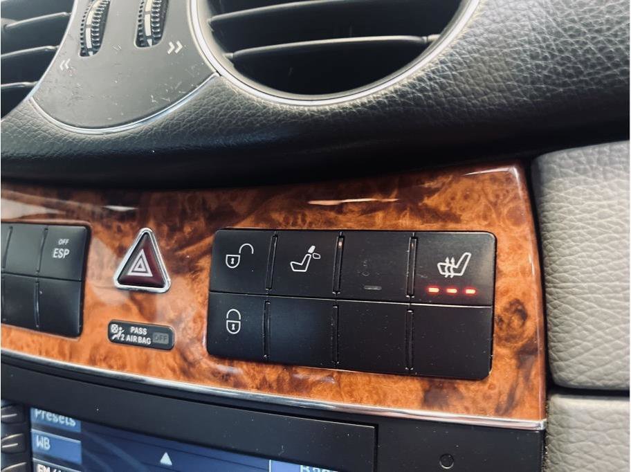 Used 2008 Mercedes-Benz CLK 350 Cabriolet image 21