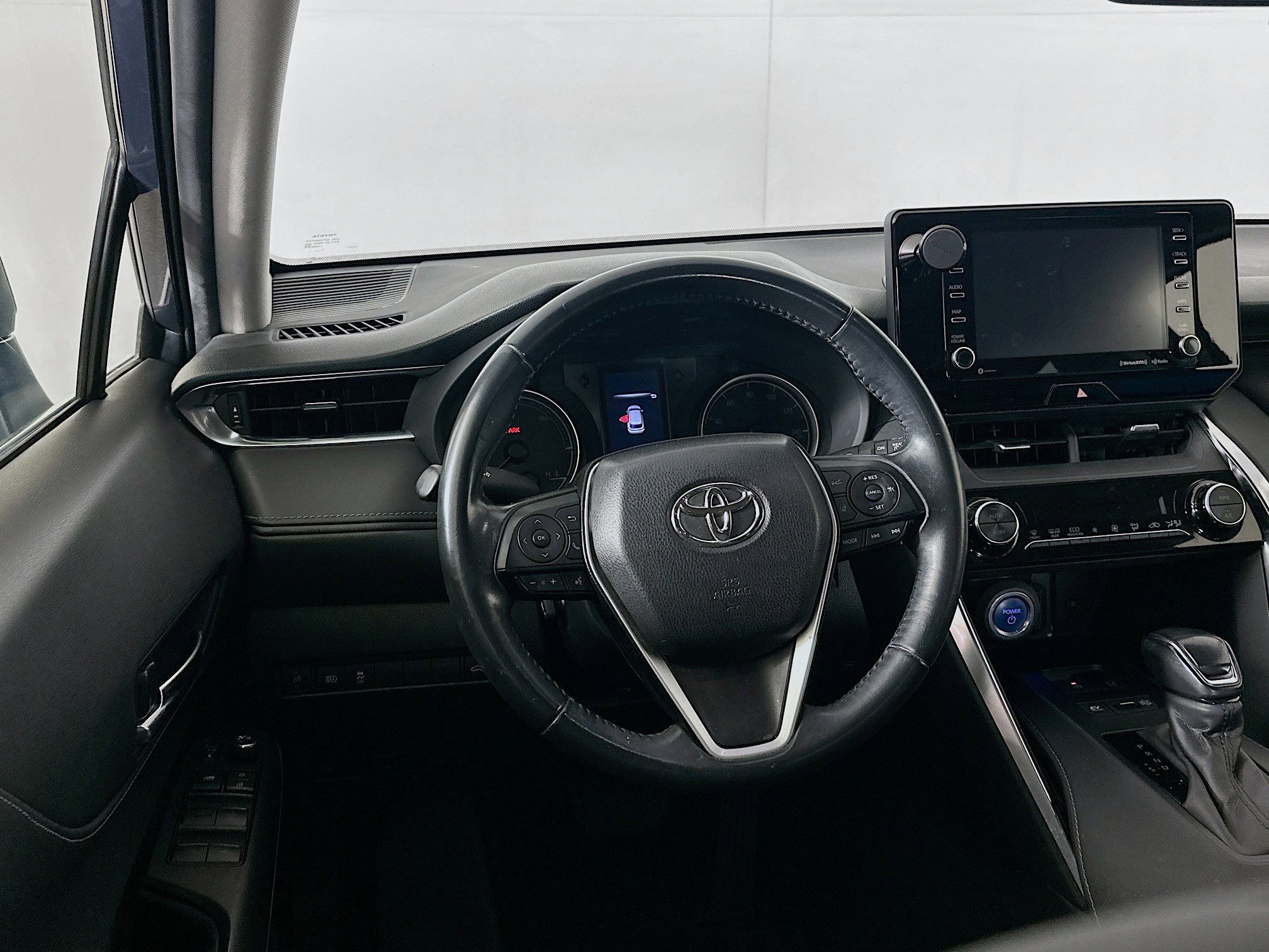 Used 2021 Toyota Venza LE w/ Carpet Mat Package (TMS) AWD/4WD image 18