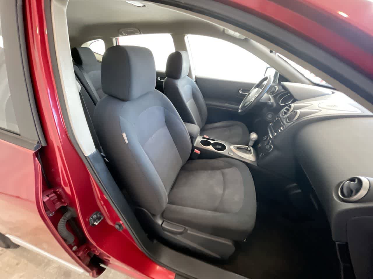 Used 2014 Nissan Rogue S w/ Convenience Package image 23