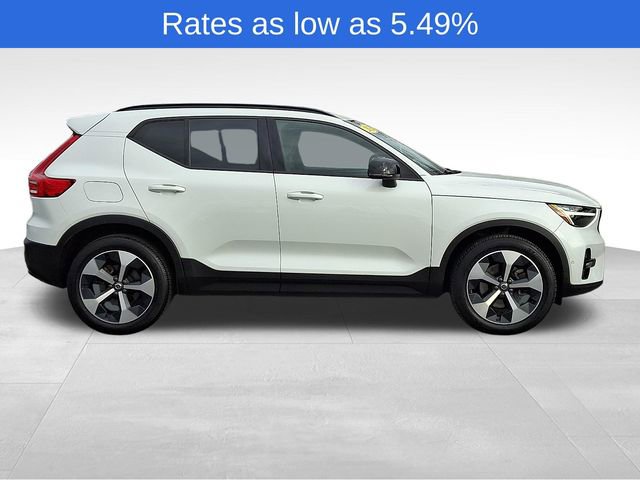 Certified 2023 Volvo XC40 B5 Plus w/ Driver Assist Package image 9