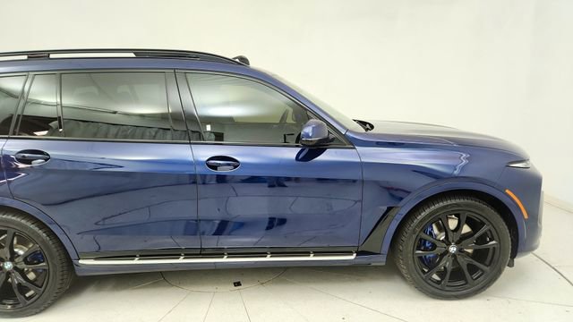 Used 2024 BMW X7 xDrive40i w/ Executive Package image 7