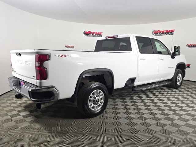 Used 2024 Chevrolet Silverado 2500 LT image 3