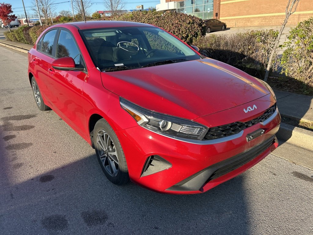 Used 2024 Kia Forte LXS image 3
