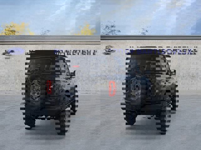 New 2025 Ford Bronco Badlands image 8