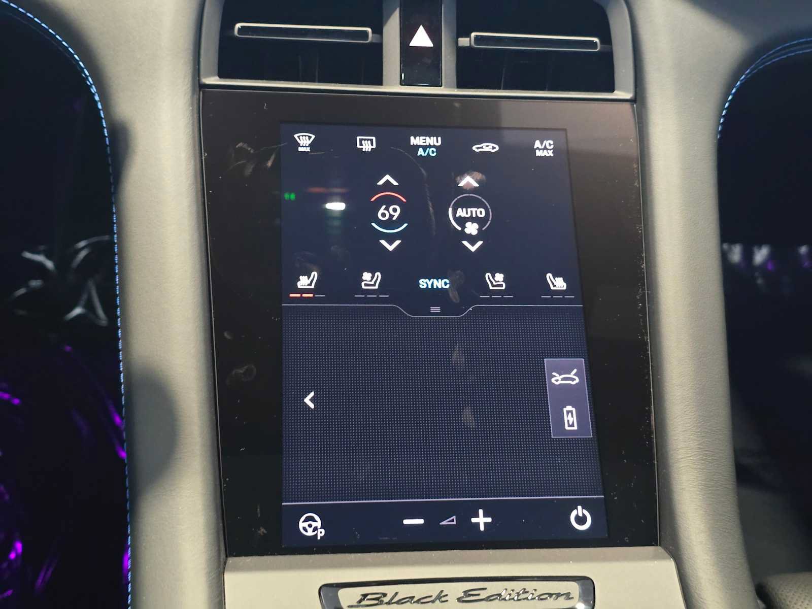 New 2026 Porsche Taycan AWD/4WD image 30