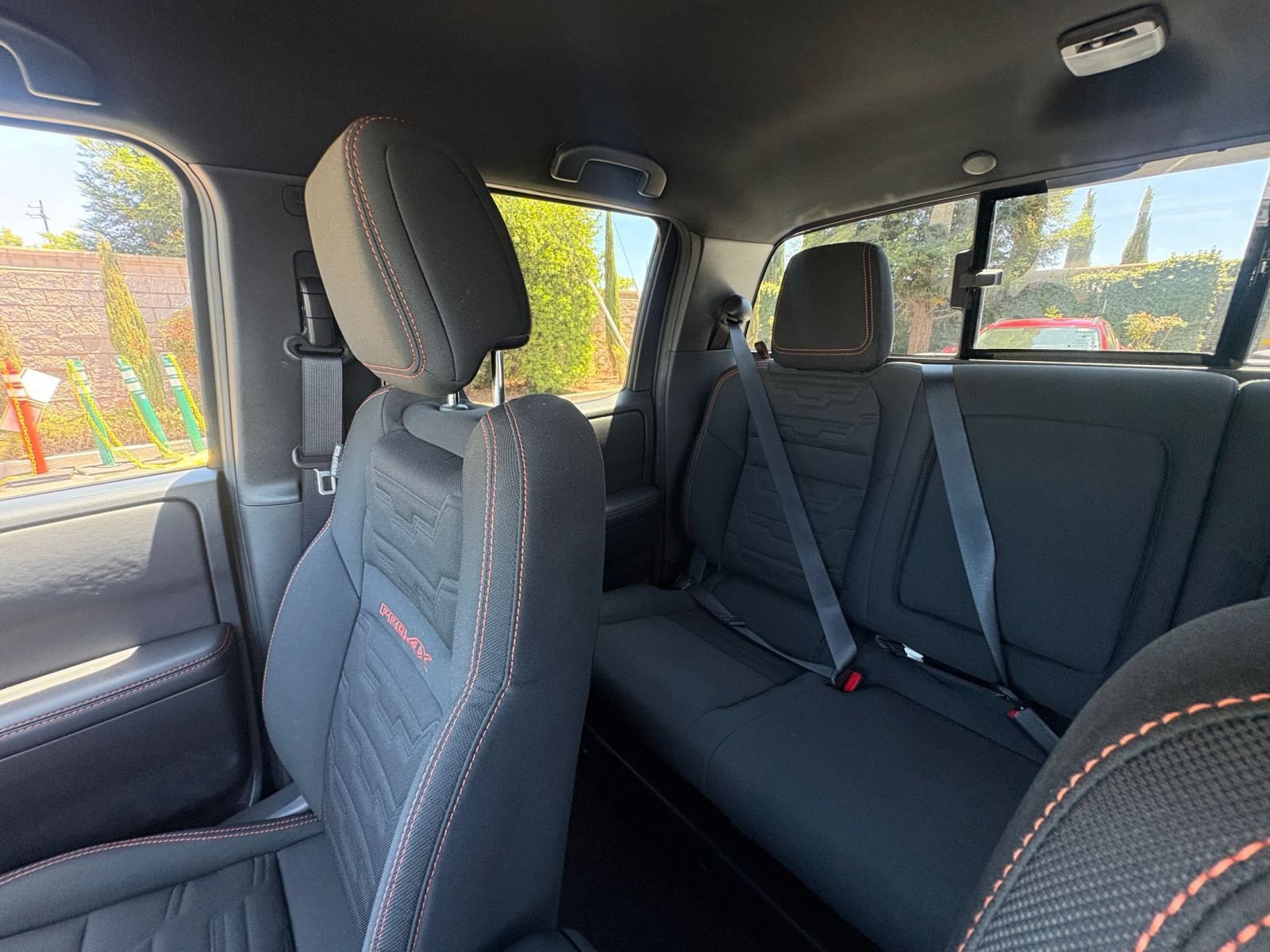 Used 2026 Nissan Frontier PRO-4X AWD/4WD image 39