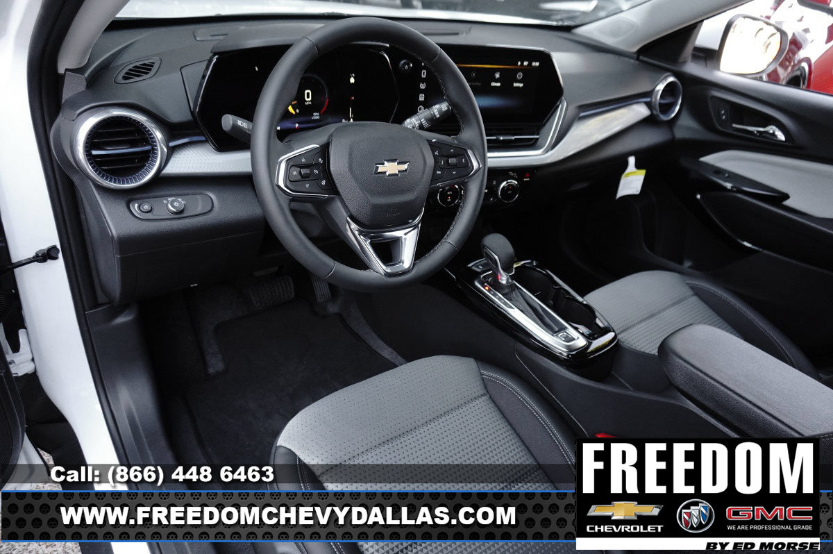 New 2026 Chevrolet Trax LT w/ LT Convenience Package FWD image 10