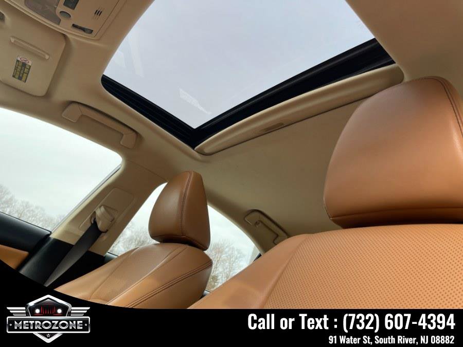 Used 2015 Lexus IS 250 AWD image 21