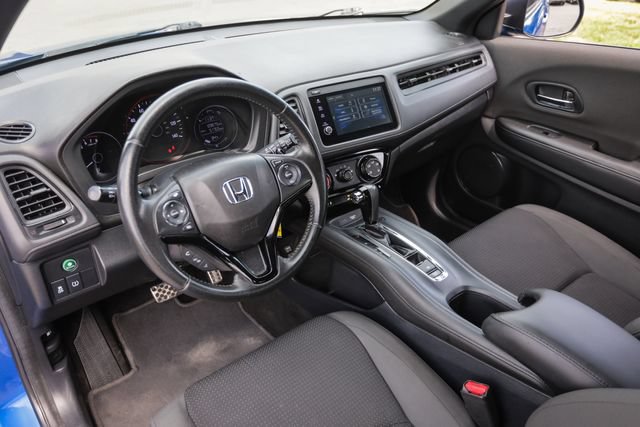 Used 2020 Honda HR-V Sport image 45