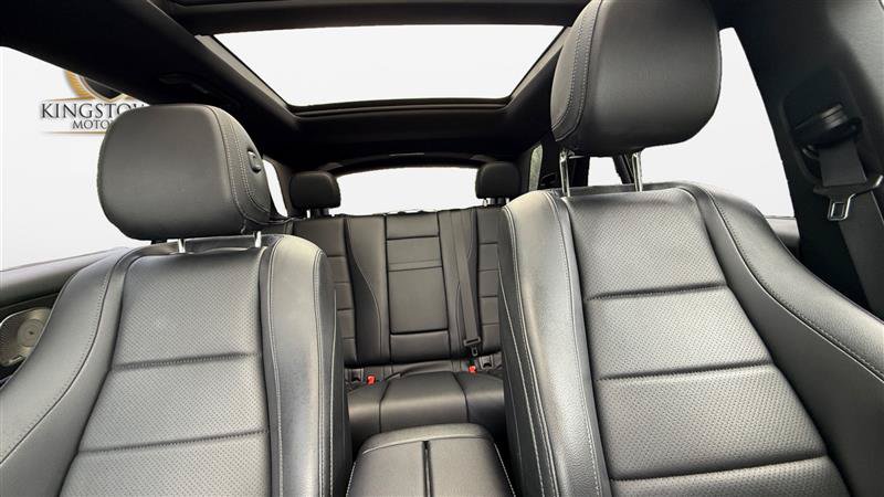 Used 2022 Mercedes-Benz GLE 350 w/ Premium Package image 23