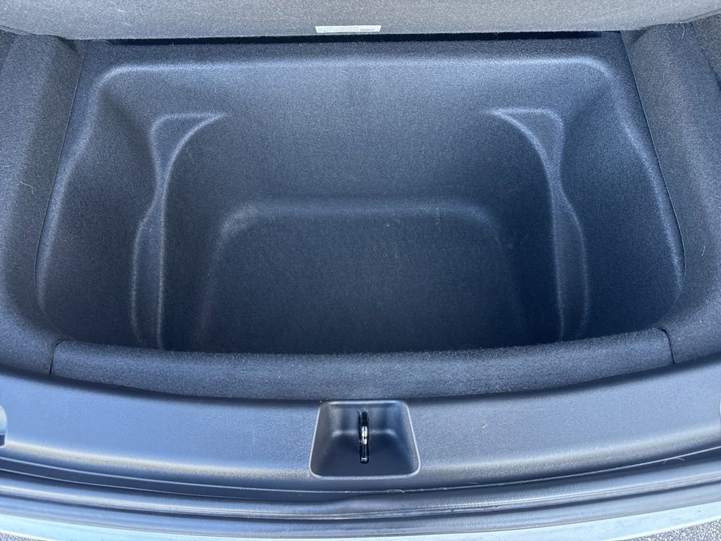 Used 2020 Tesla Model Y Long Range image 31