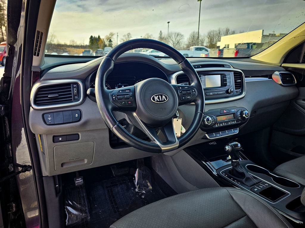 Used 2016 Kia Sorento EX image 13