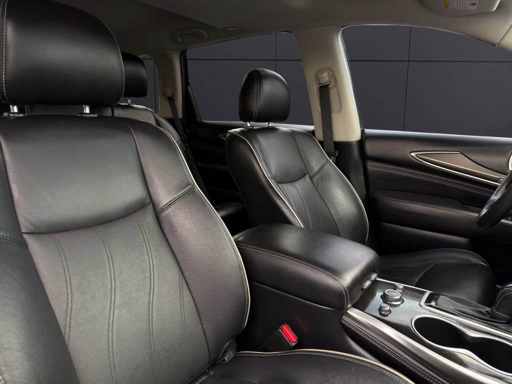 Used 2020 INFINITI QX60 Luxe w/ Essential Package image 14