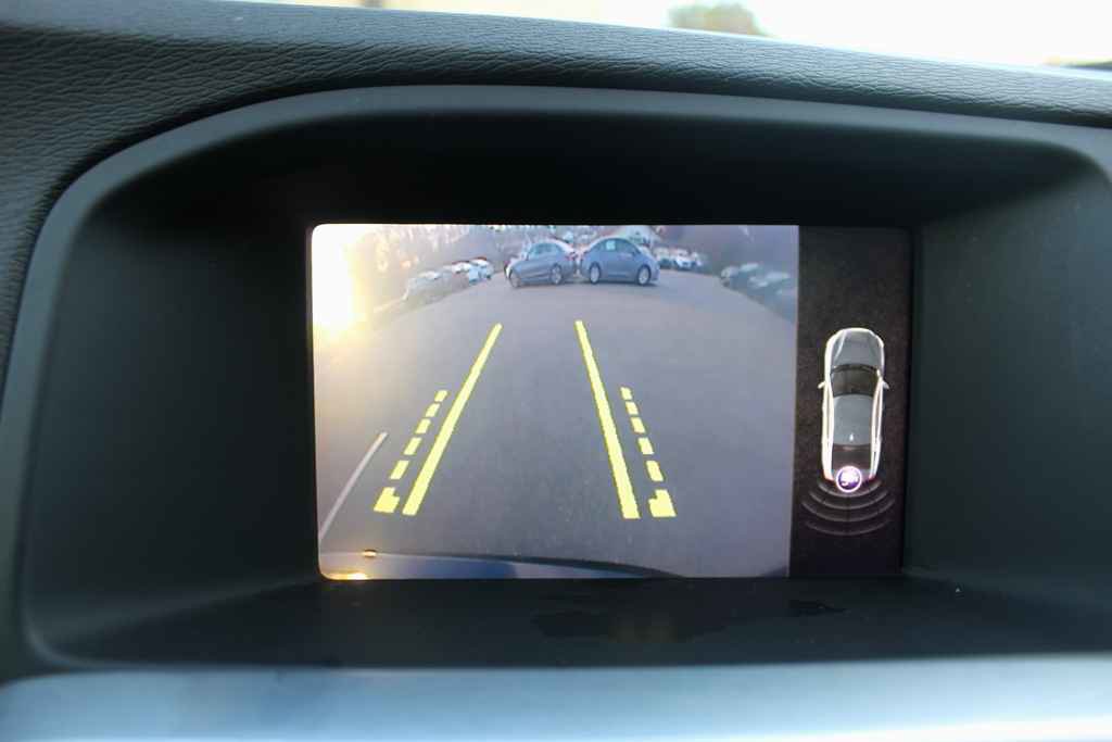 Used 2017 Volvo S60 T5 Dynamic w/ Vision Package image 17