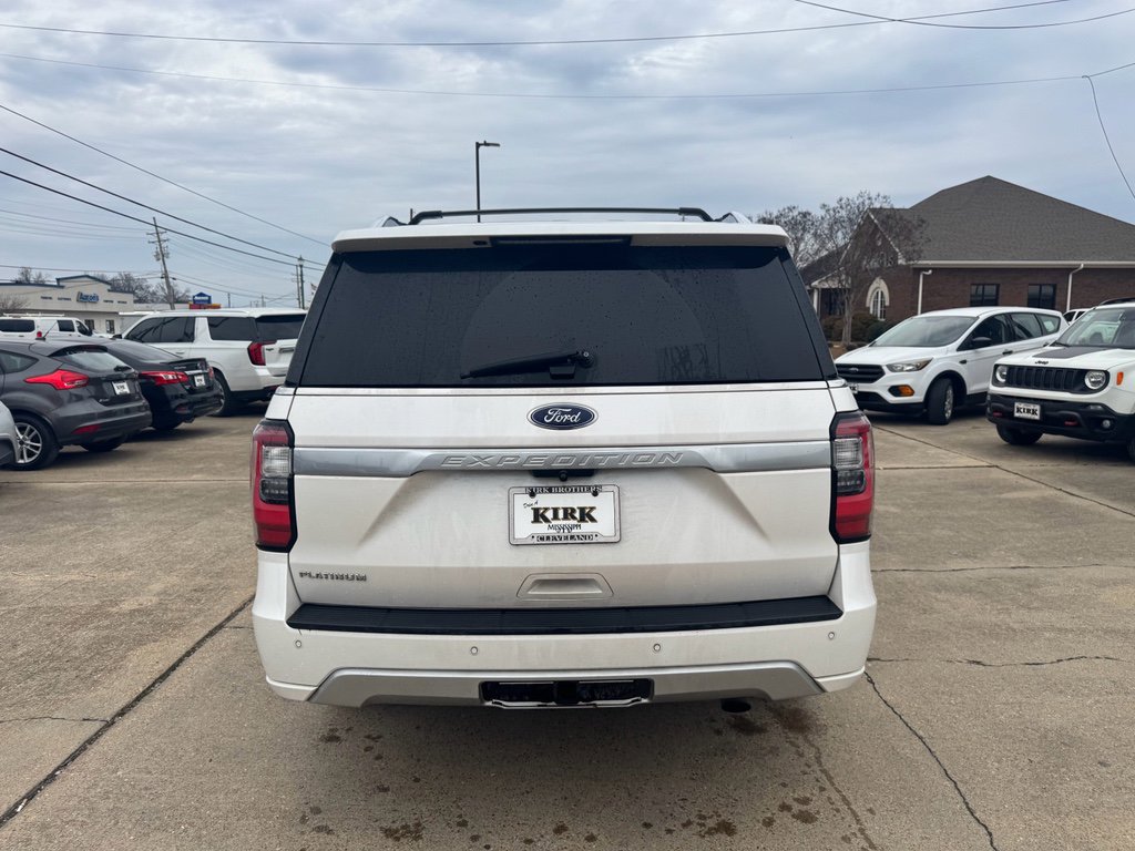 Used 2018 Ford Expedition Platinum image 4
