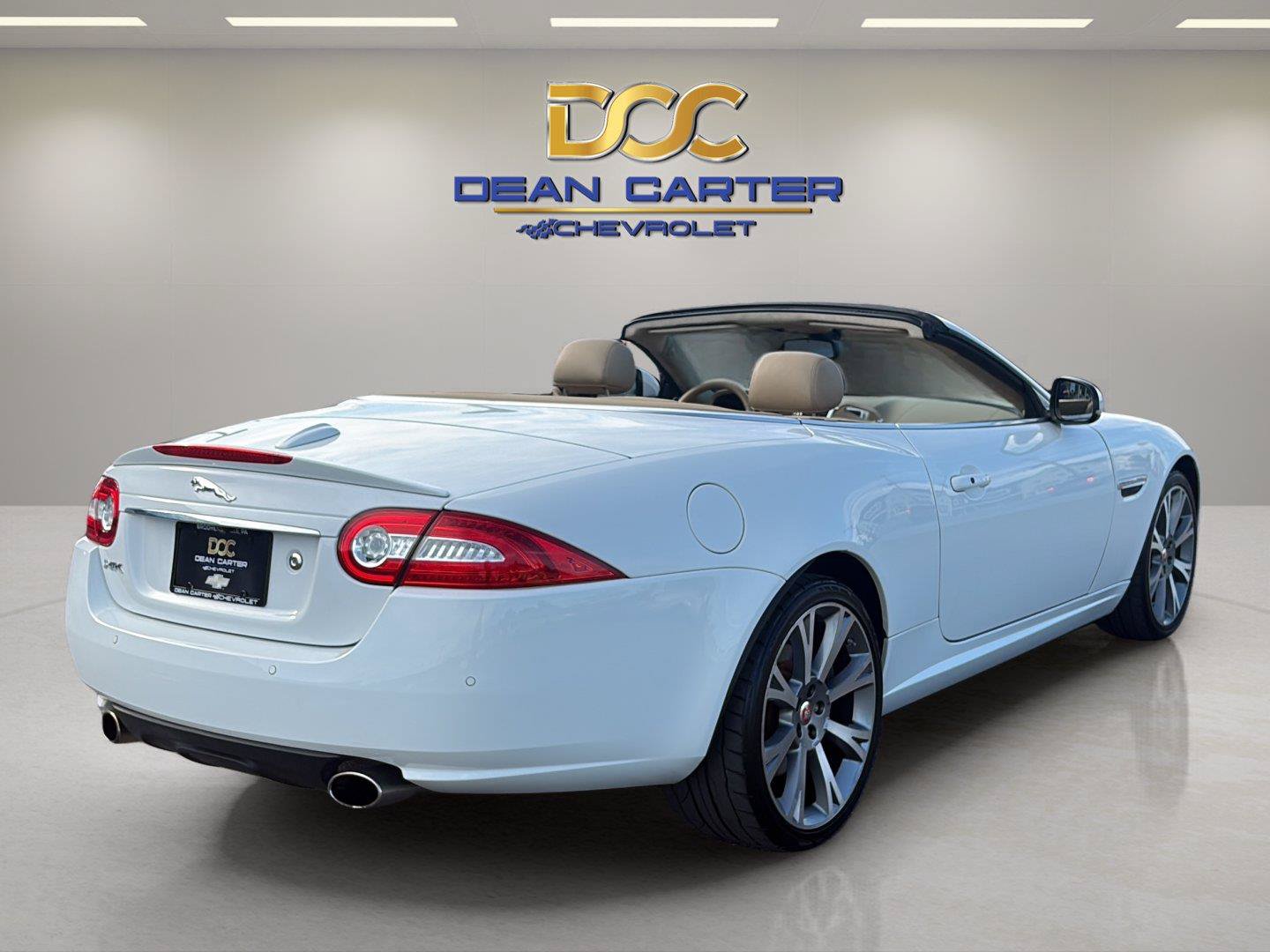 Used 2015 Jaguar XK Convertible RWD image 7