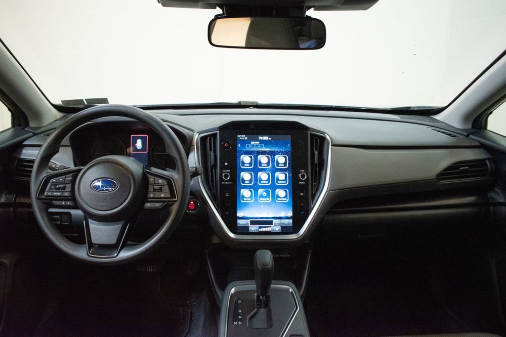 Used 2024 Subaru Crosstrek 2.0i Premium image 11