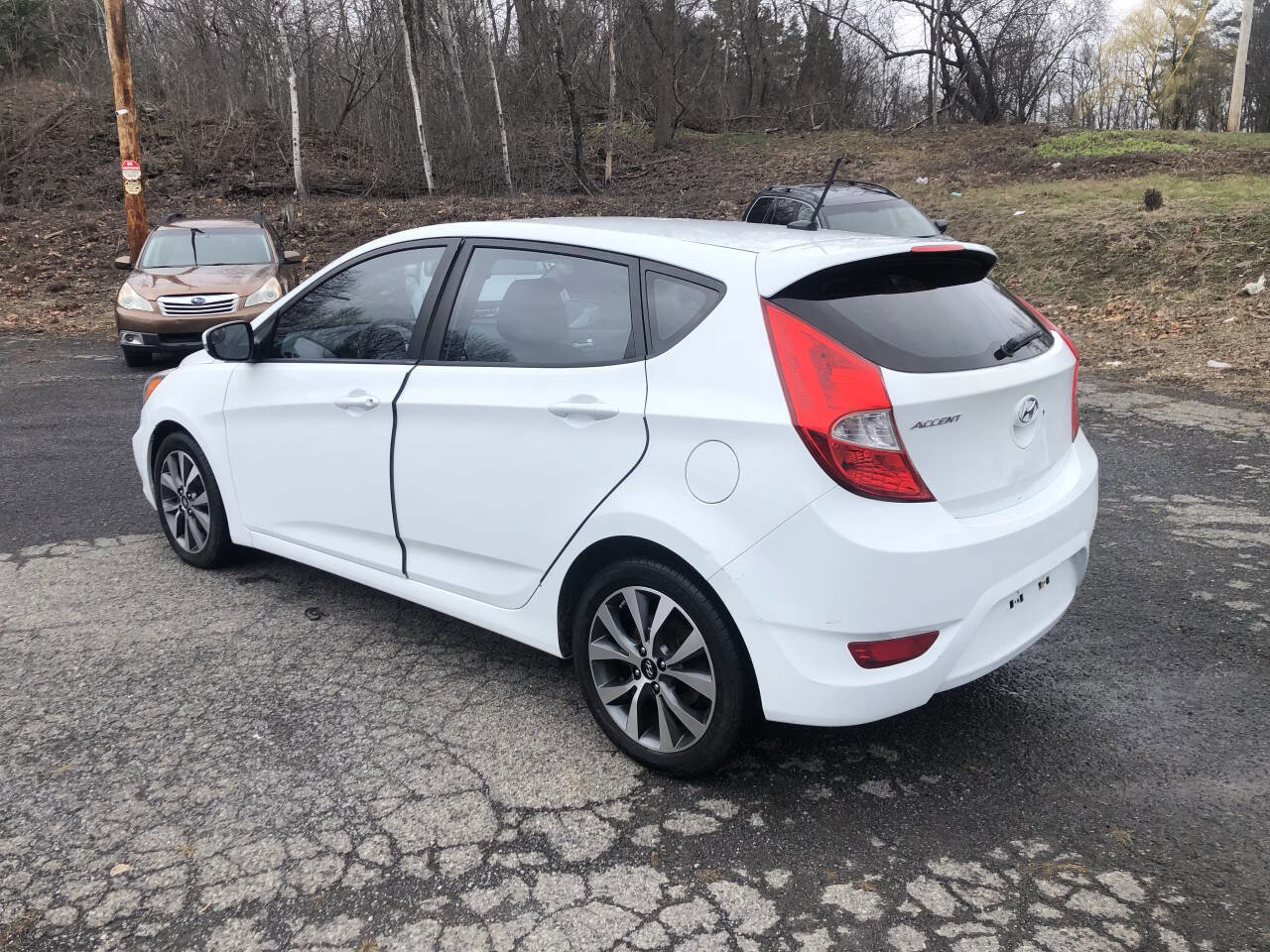 Used 2015 Hyundai Accent Sport image 6