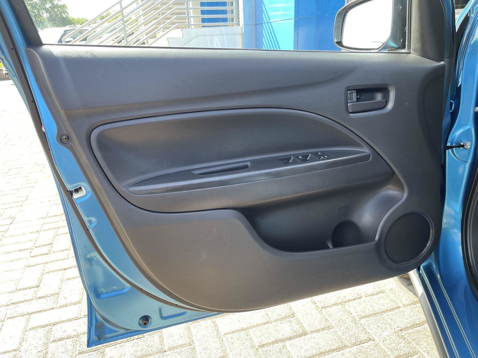 Used 2024 Mitsubishi Mirage ES FWD image 11