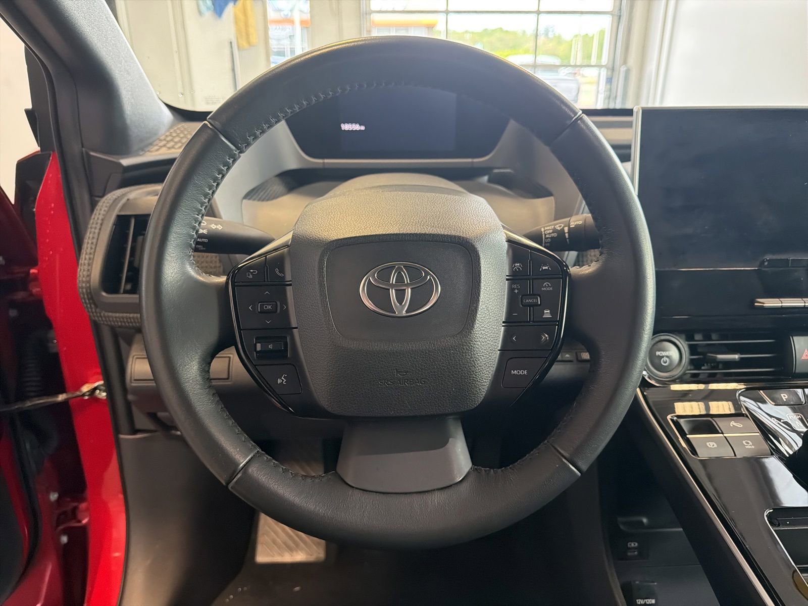 Used 2024 Toyota bZ4X FWD image 19