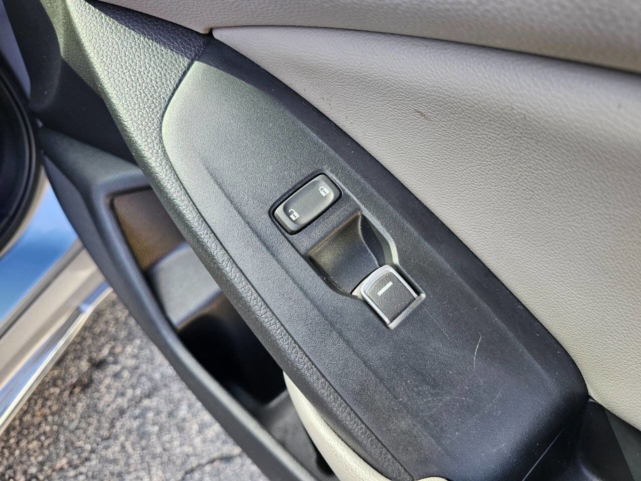 Used 2019 Honda Accord Touring image 35