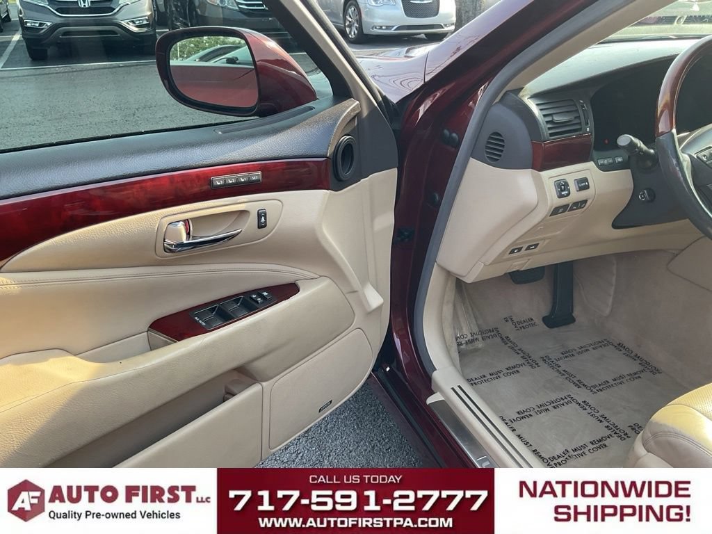 Used 2007 Lexus LS 460 RWD image 5