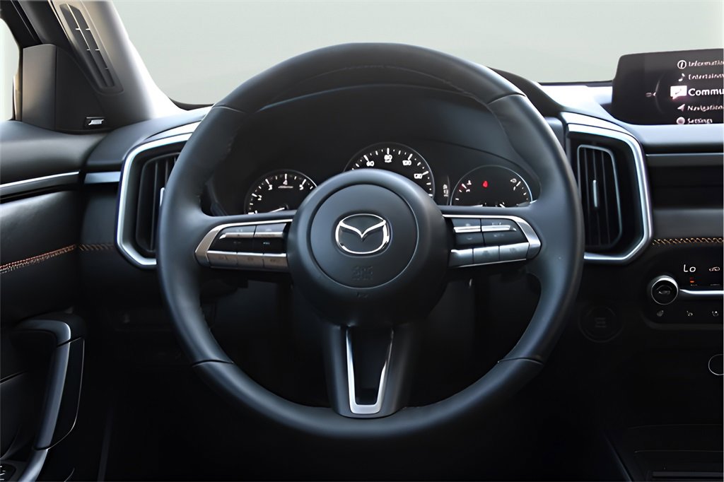 Used 2025 MAZDA CX-50 AWD 2.5 Turbo w/ Premium Pkg image 13
