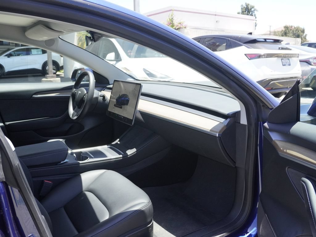Used 2023 Tesla Model 3 Standard Range RWD image 19