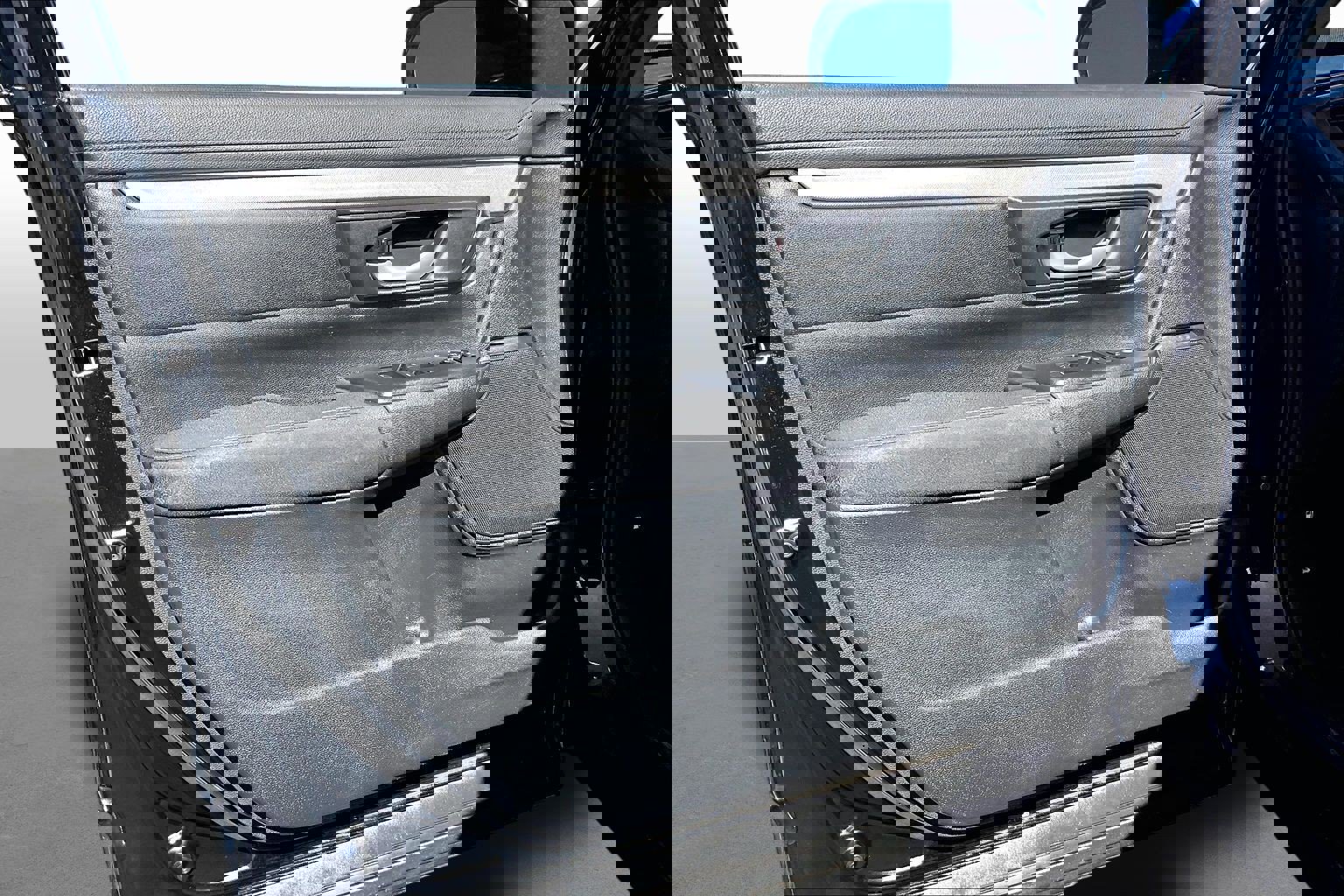 Used 2019 Honda CR-V LX image 16