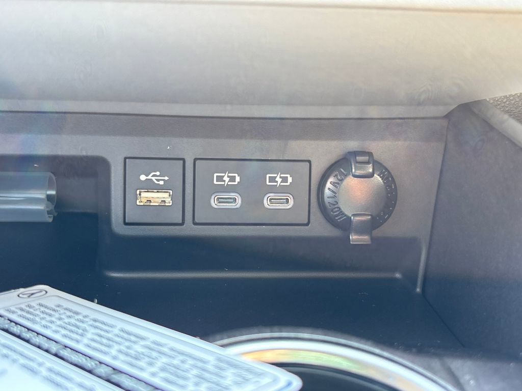 New 2026 Toyota Highlander Limited image 21