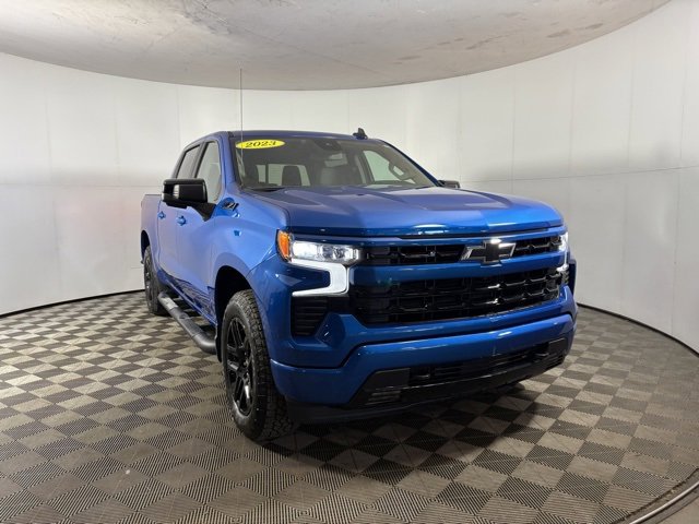 Used 2023 Chevrolet Silverado 1500 RST w/ Convenience Package II image 6