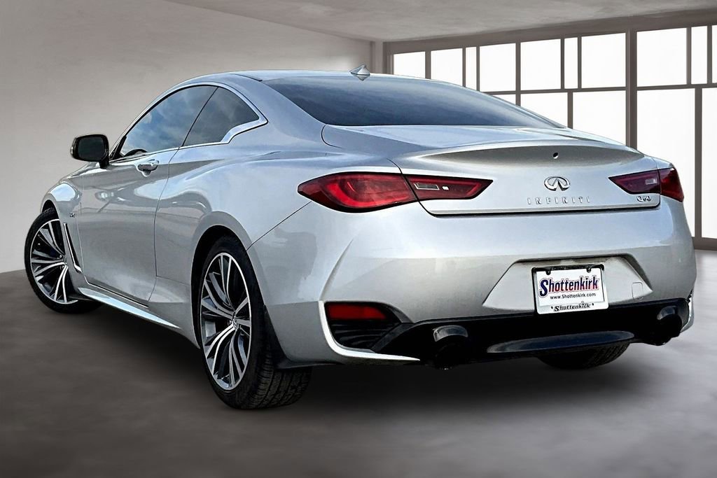 Used 2017 INFINITI Q60 w/ Premium Plus Package 3.0T image 4