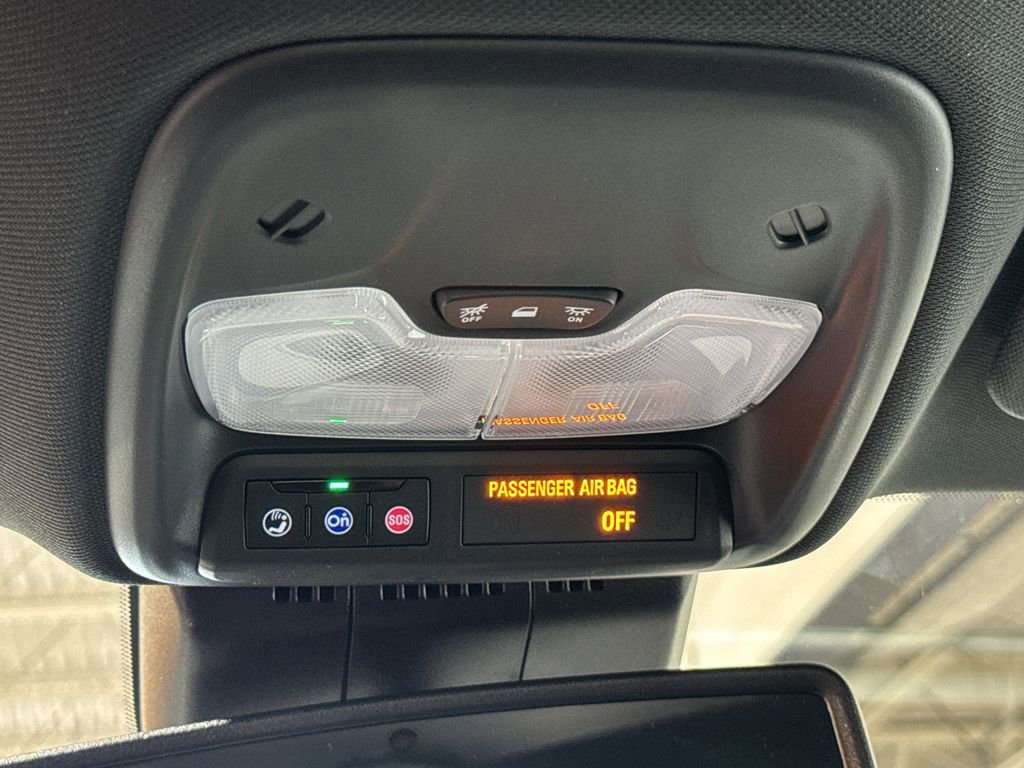 New 2025 GMC Canyon Elevation w/ Convenience Package image 36