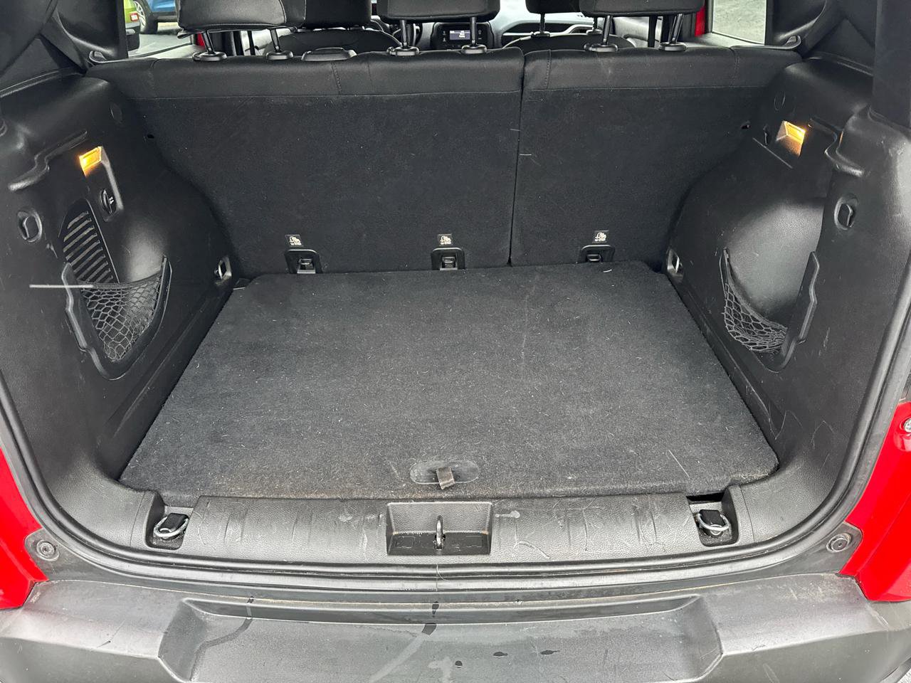 Used 2017 Jeep Renegade Sport w/ Power & Air Group image 13