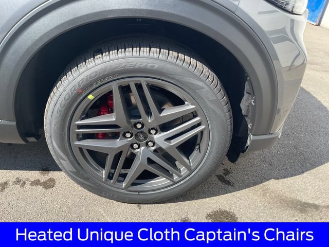 New 2026 Ford Explorer ST-Line w/ ST-Line Street Pack AWD/4WD image 43