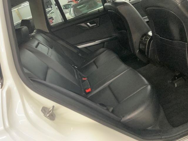 Used 2013 Mercedes-Benz GLK 350 4MATIC image 12
