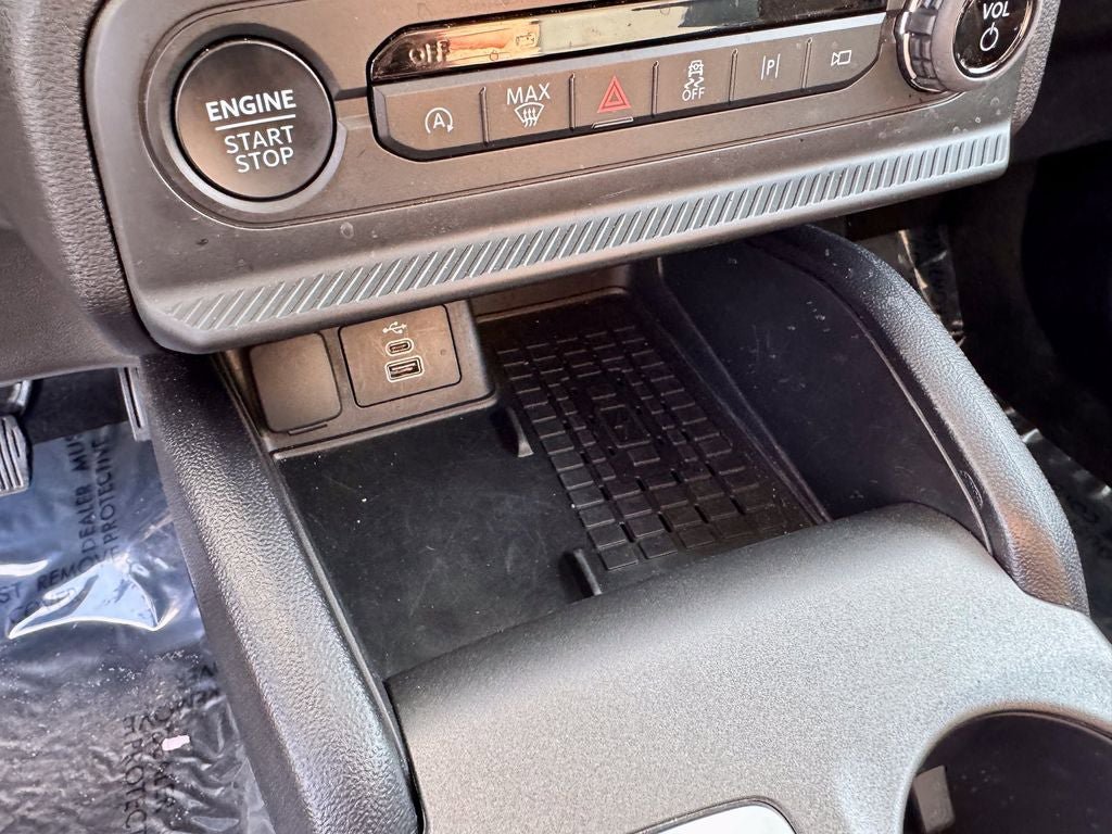 Certified 2025 Ford Bronco Sport Outer Banks w/ Outer Banks Tech Package+ AWD/4WD image 23