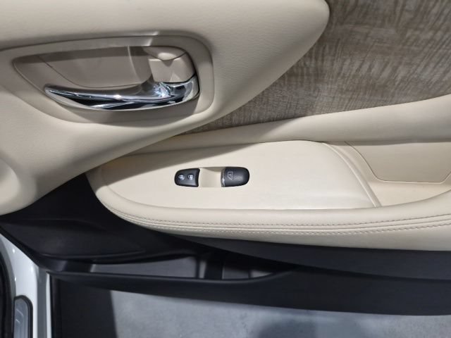 Used 2020 Nissan Murano SL w/ Moonroof Package AWD/4WD image 28