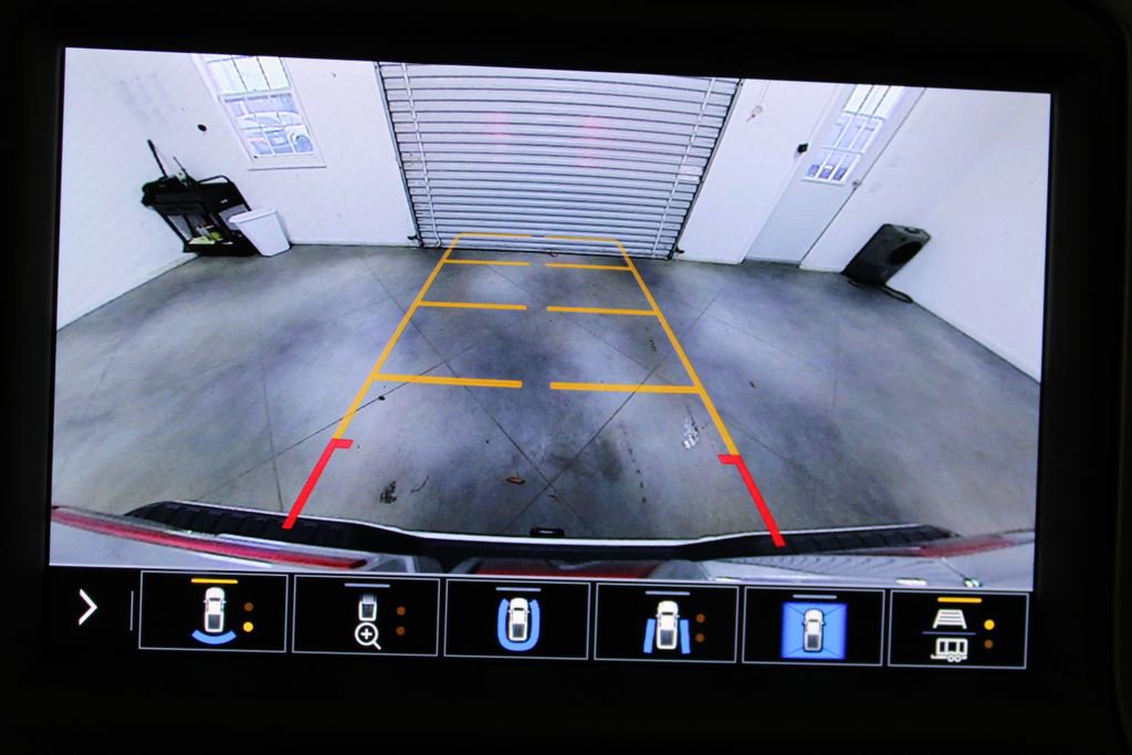 Used 2023 GMC Sierra 3500 Denali w/ Denali Ultimate Package image 61