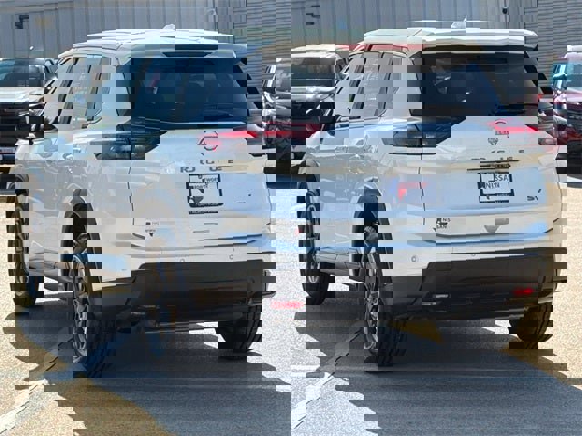 Certified 2024 Nissan Rogue SV image 6
