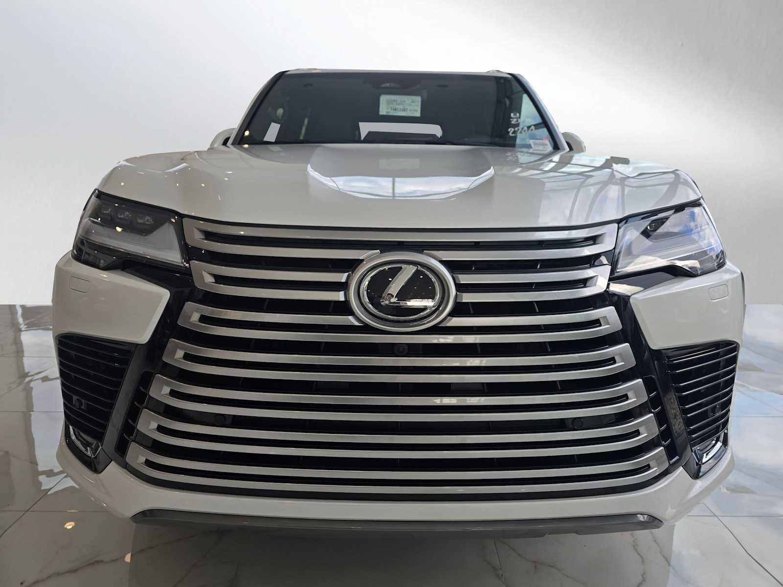 New 2026 Lexus LX 700h Luxury image 8