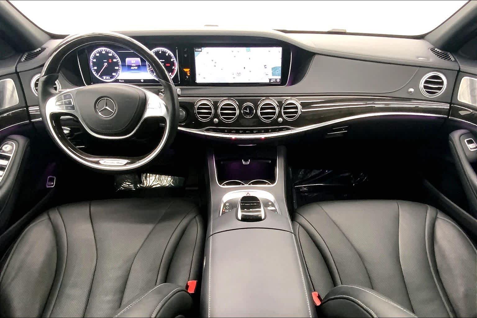 Used 2017 Mercedes-Benz S 550 Sedan image 18