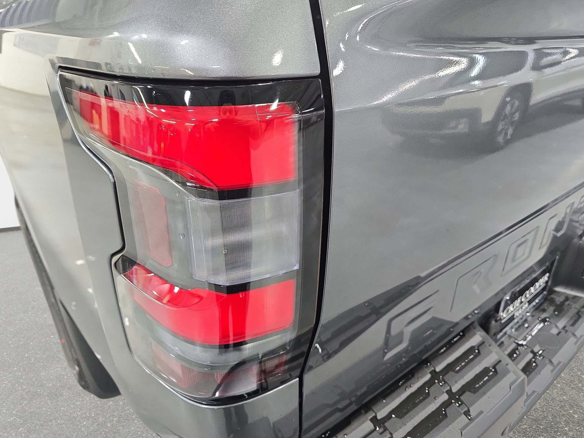 New 2026 Nissan Frontier SV w/ Tow Package AWD/4WD image 33
